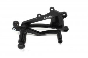 Valter Moto - Pedane Tipo 1 Cambio Rovesciato (KIT) - Triumph DAYTON675/STREET TRIPLE 2007-2012 - Nero - immagine 5