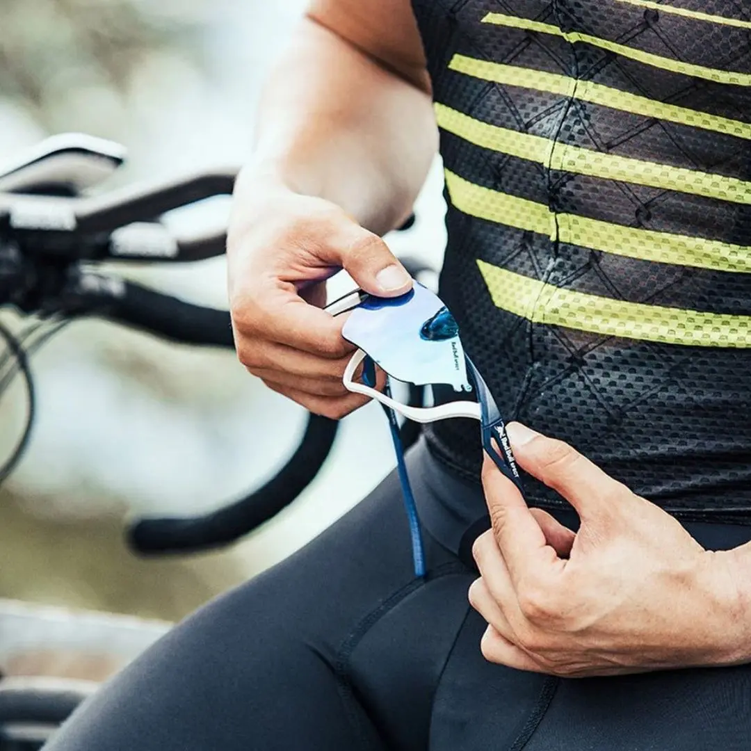 RedBull SPECT Flow - blu con lente blu specchiata - occhiali da bici - immagine 6